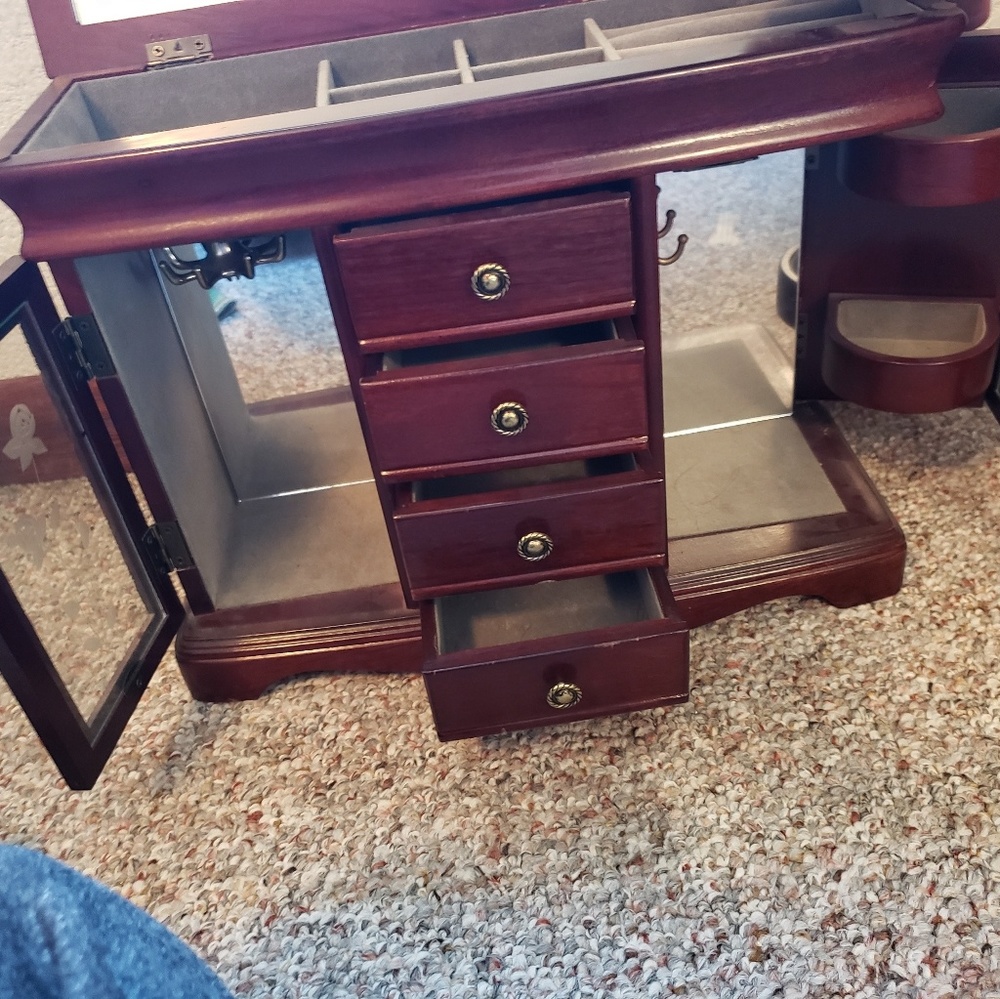 Jewelry Holder
